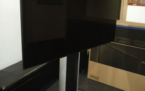 UNSW003 - Stand Samsung 75 Commercial LED on portable stand